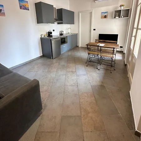 Casa Mia 아파트 멍똥